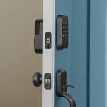 Yale Assure Lock 2 Keypad with Z-Wave Plus - Image 30