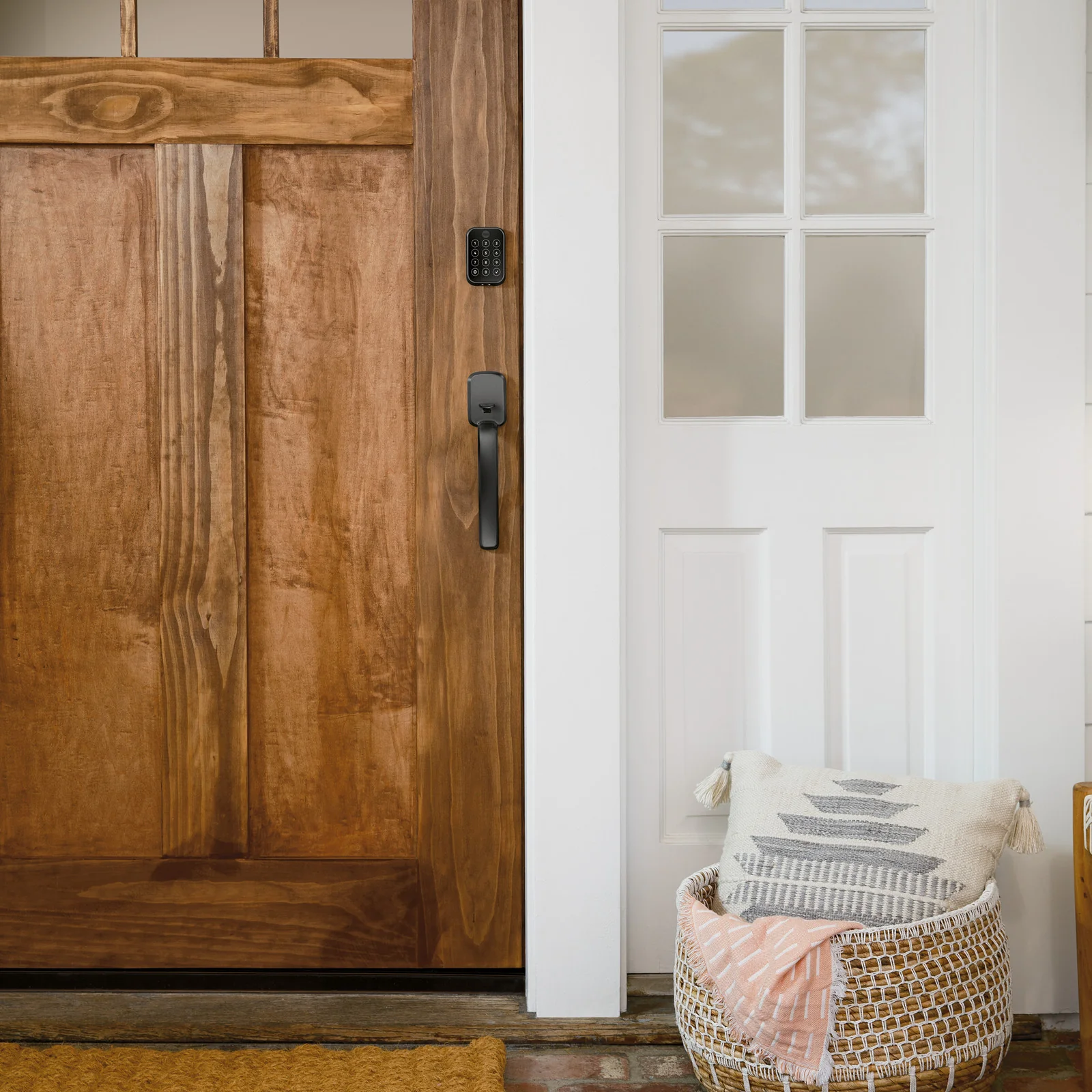 Yale Assure Lock 2 Plus with Apple Home Keys - Image 16